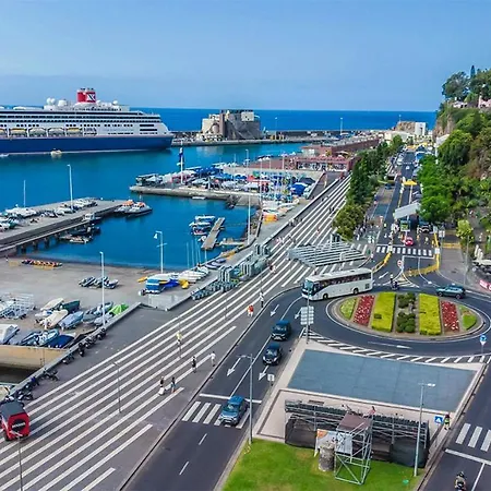 By The Sea Vi - Marina アパート