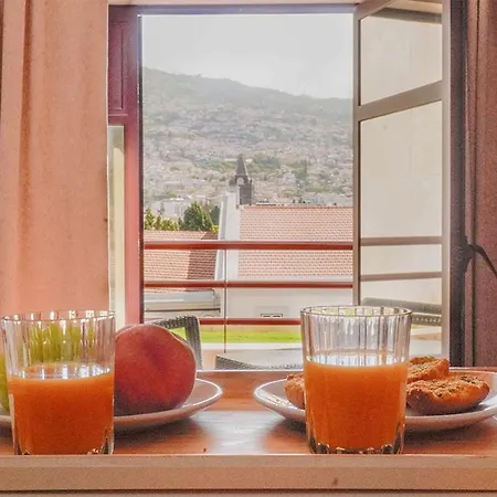 By The Sea Vi - Marina *