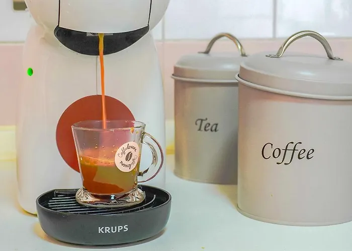 By The Sea Vi - Marina